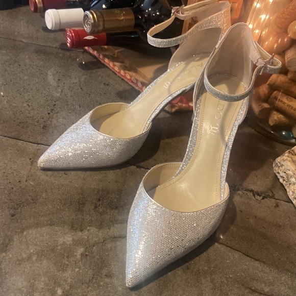 Aldo Silver Glitter Leather Stilettos Women’s size 10 - Picture 3 of 9